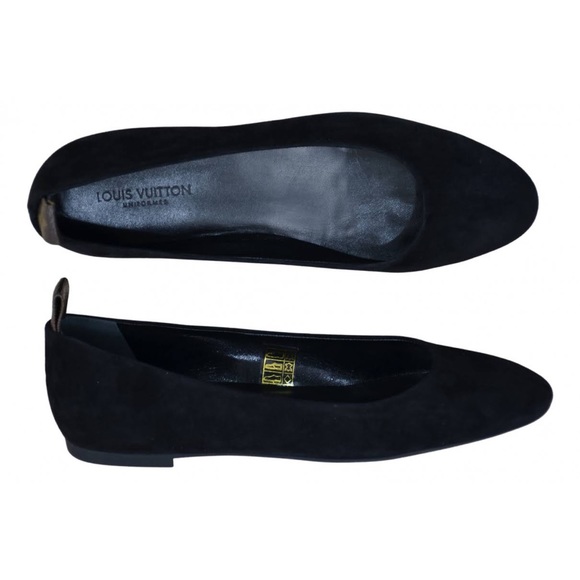 Louis Vuitton Flats - Picture 1 of 7